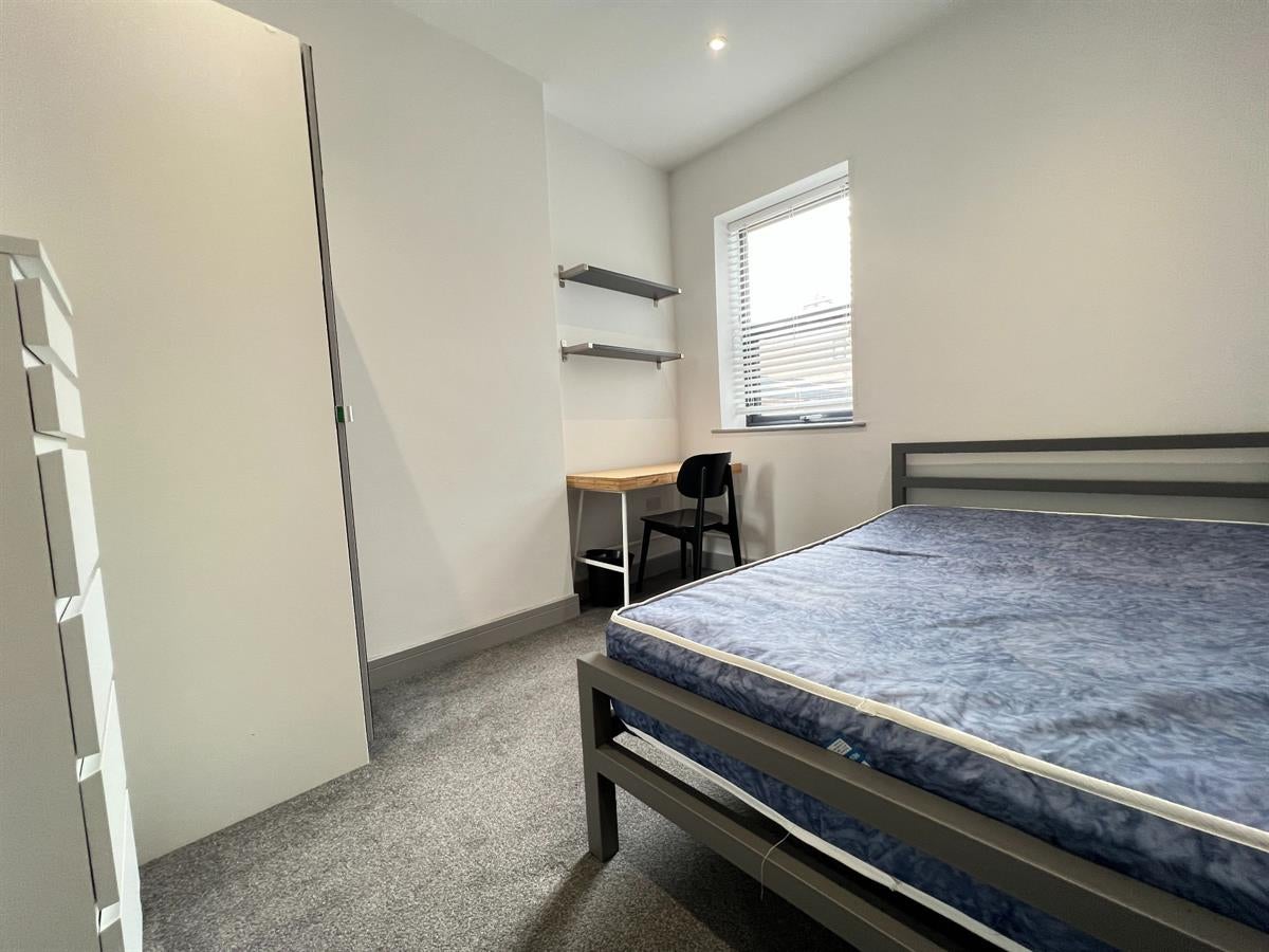 Flat Stratford Road in Rushcliffe