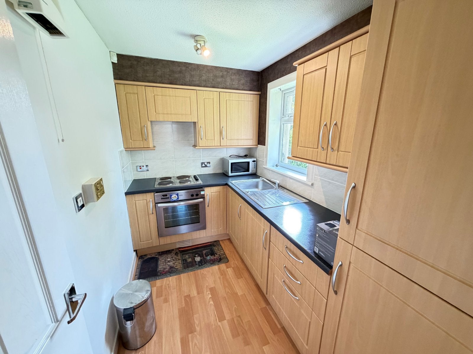 Flat Fauldburn Park in City of Edinburgh