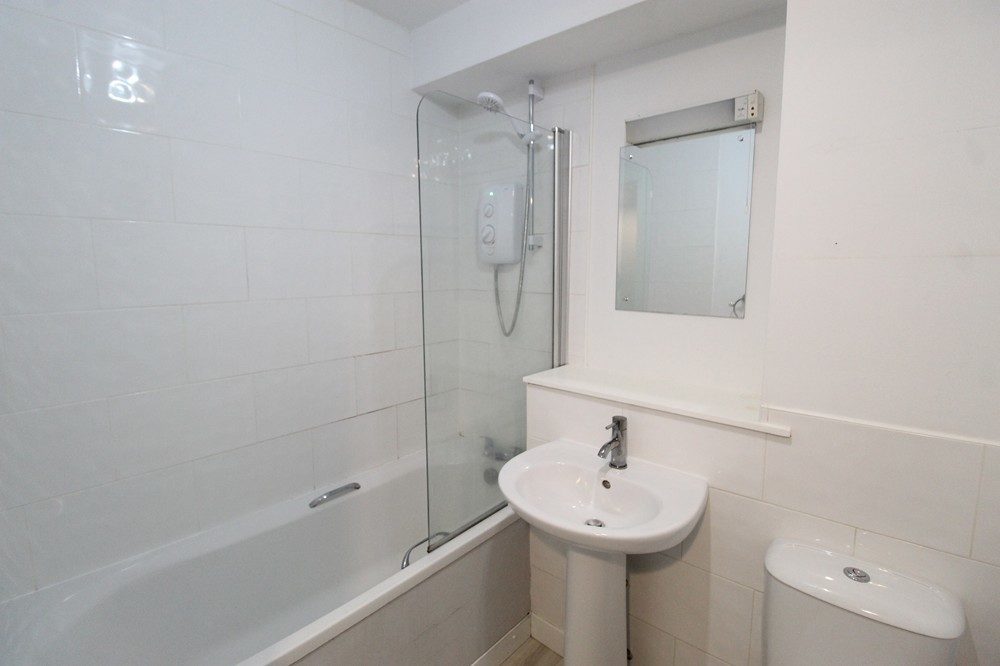 Flat Headland Court in St Ives