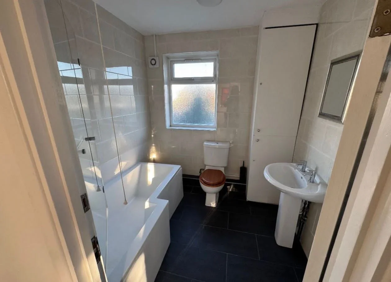 House Meopham Road in Greater London
