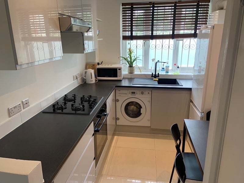 Room Cavendish Street in Greater London