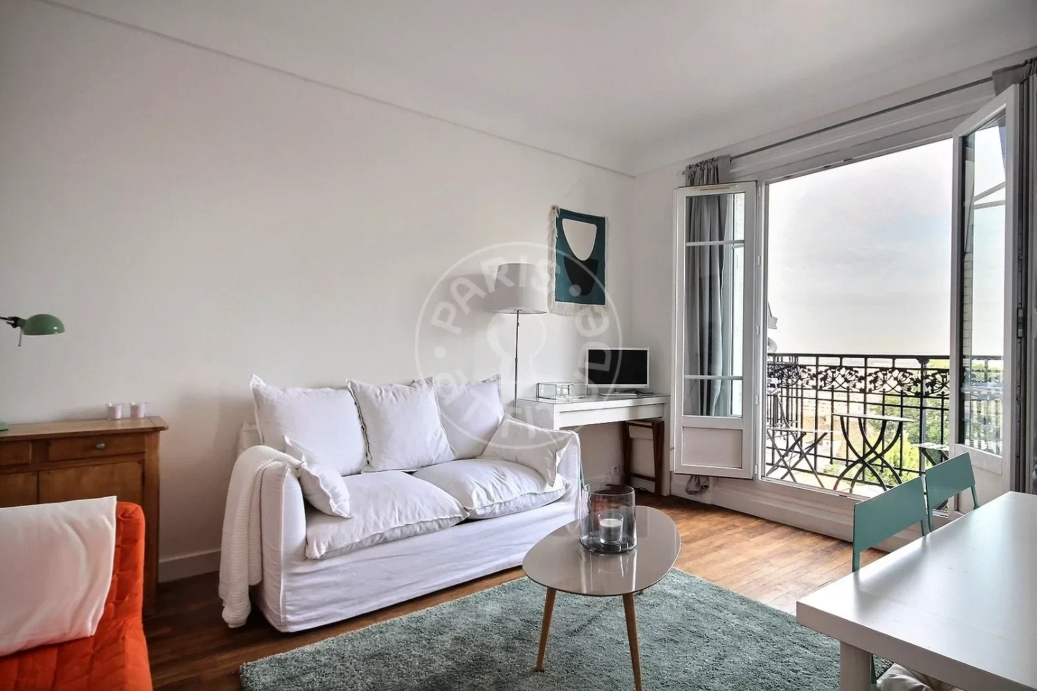 Appartement Rue Cortot à Paris