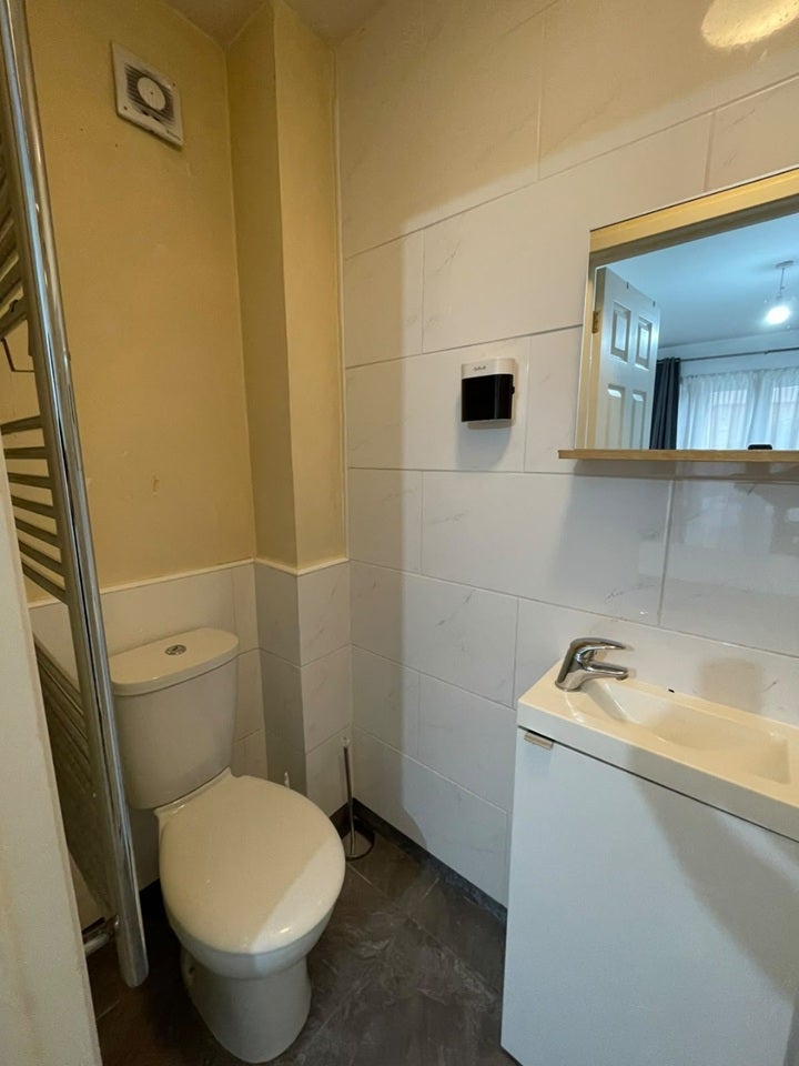 Room Cedar Close in Greater London