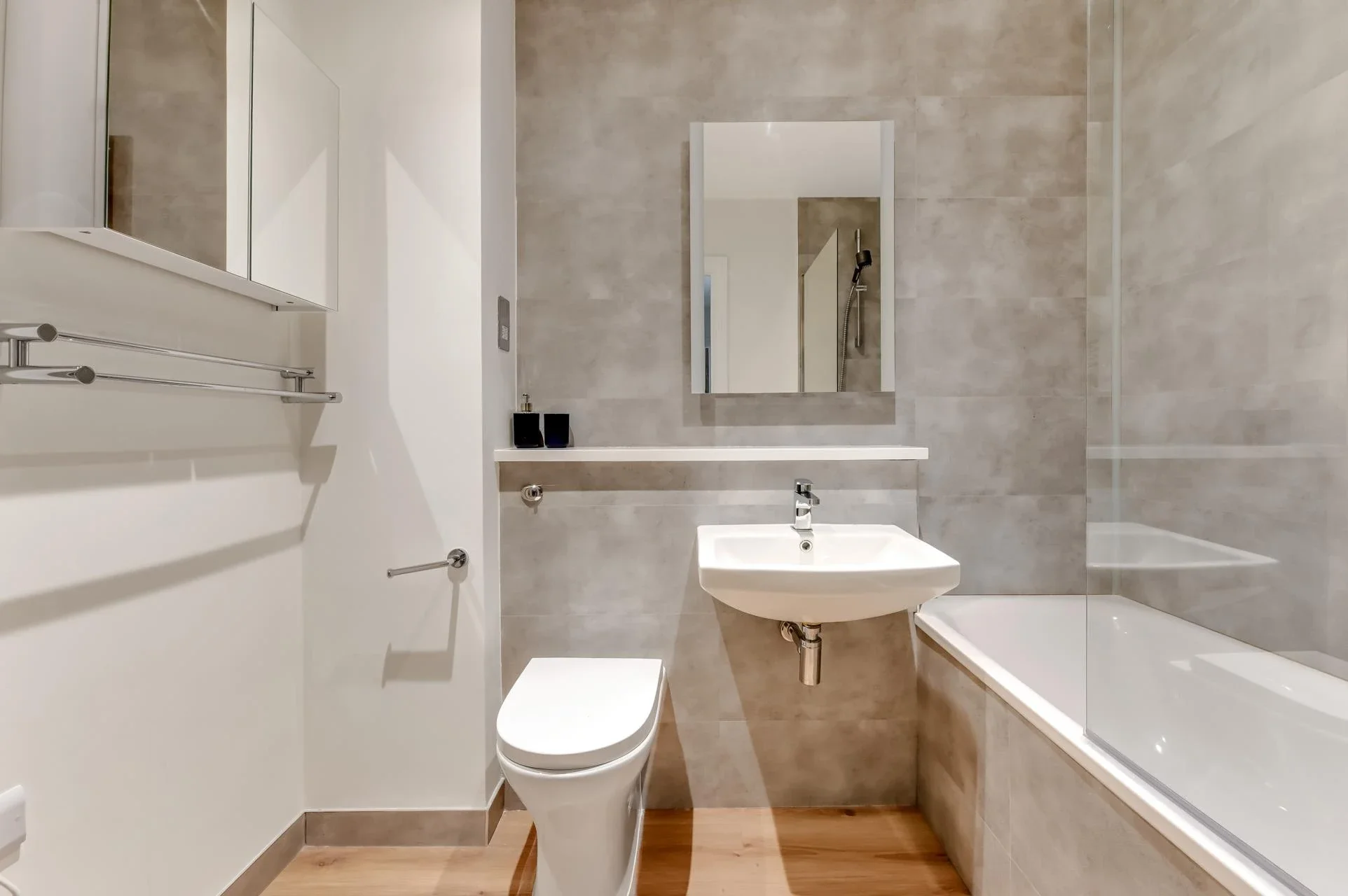 Flat Belmore Street in Greater London