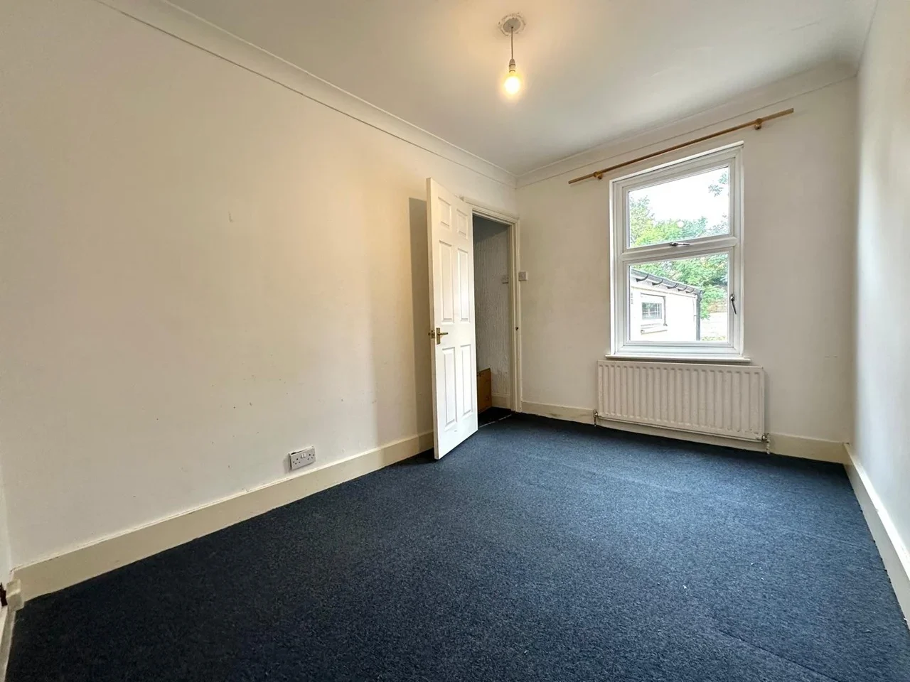 Flat Sturla Road in Chatham