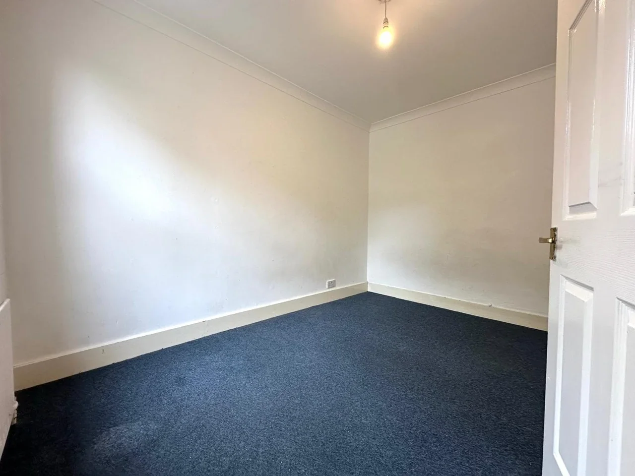 Flat Sturla Road in Chatham