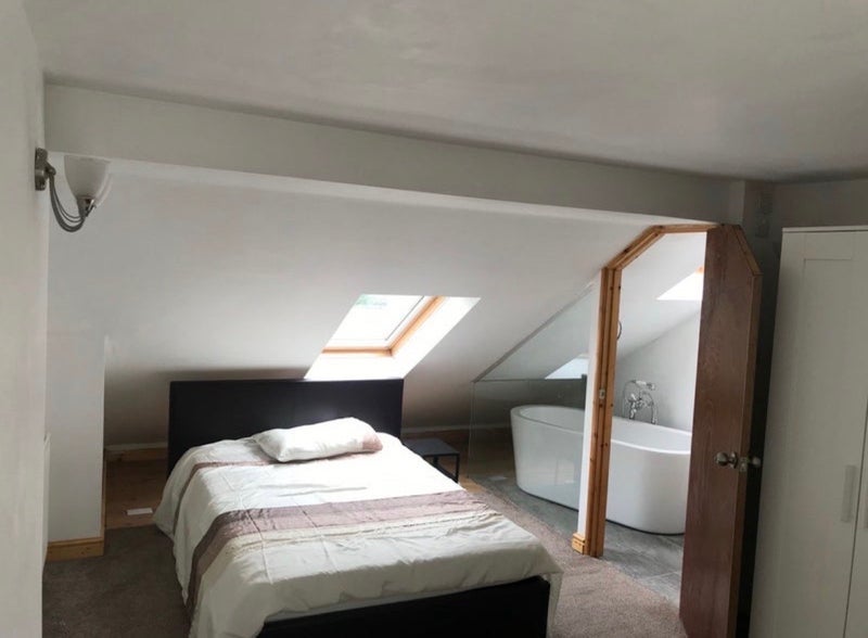Room Aylesbury Road in Greater London