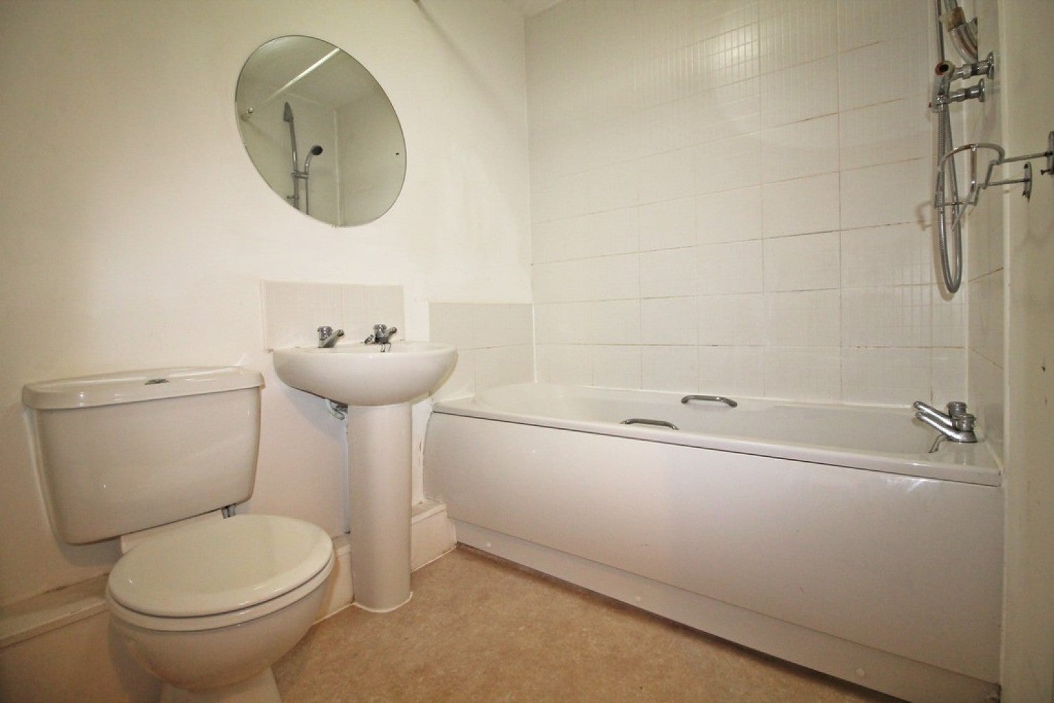 Flat Plumpton Mews in Widnes