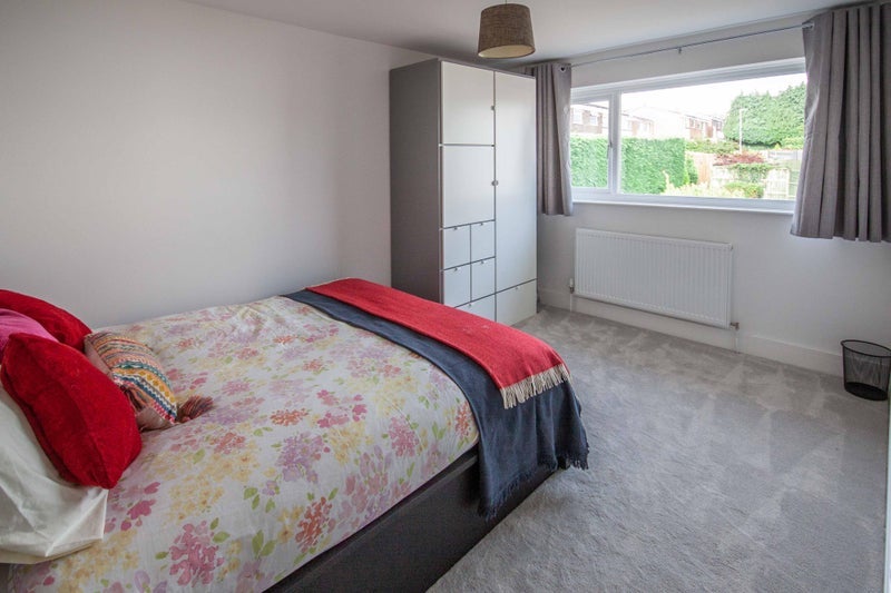 Room Glenwood in Cardiff