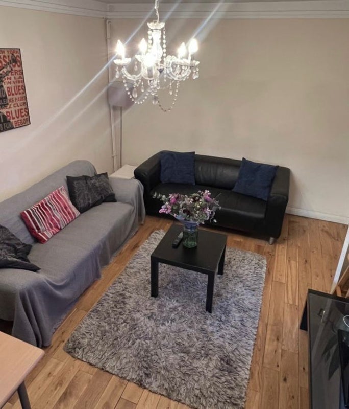 Room Collier Street in Greater London