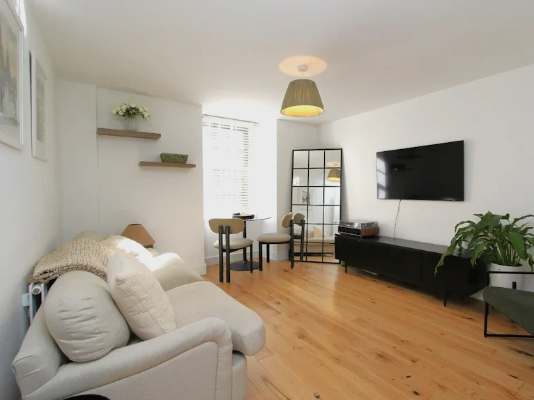 Flat Belford Road in City of Edinburgh