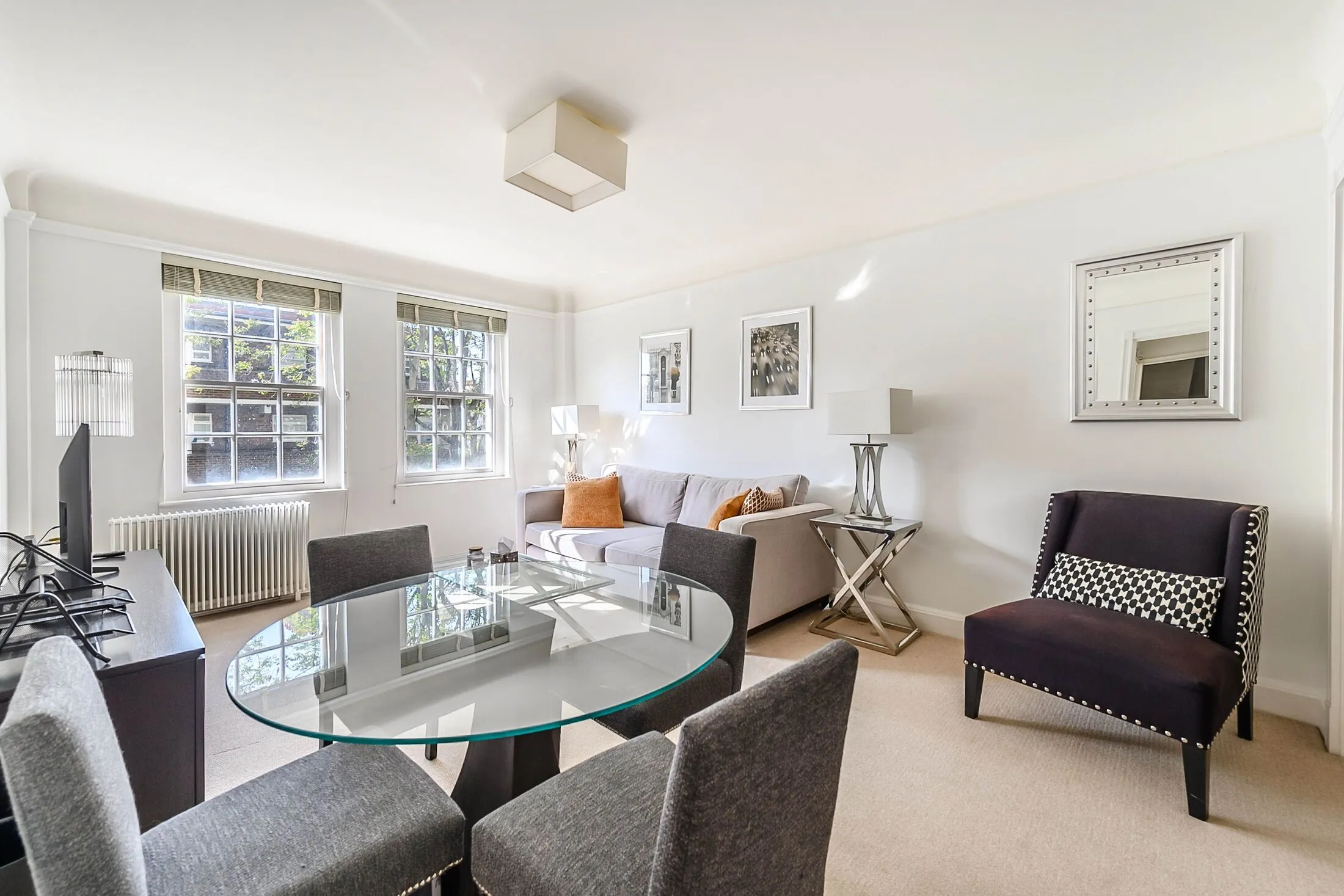 Flat Fulham Road in Greater London