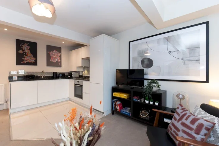 Flat Oak Hill in Greater London