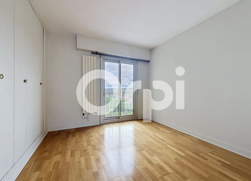 Appartement Boulevard du Maréchal Joffre à Bourg-la-Reine