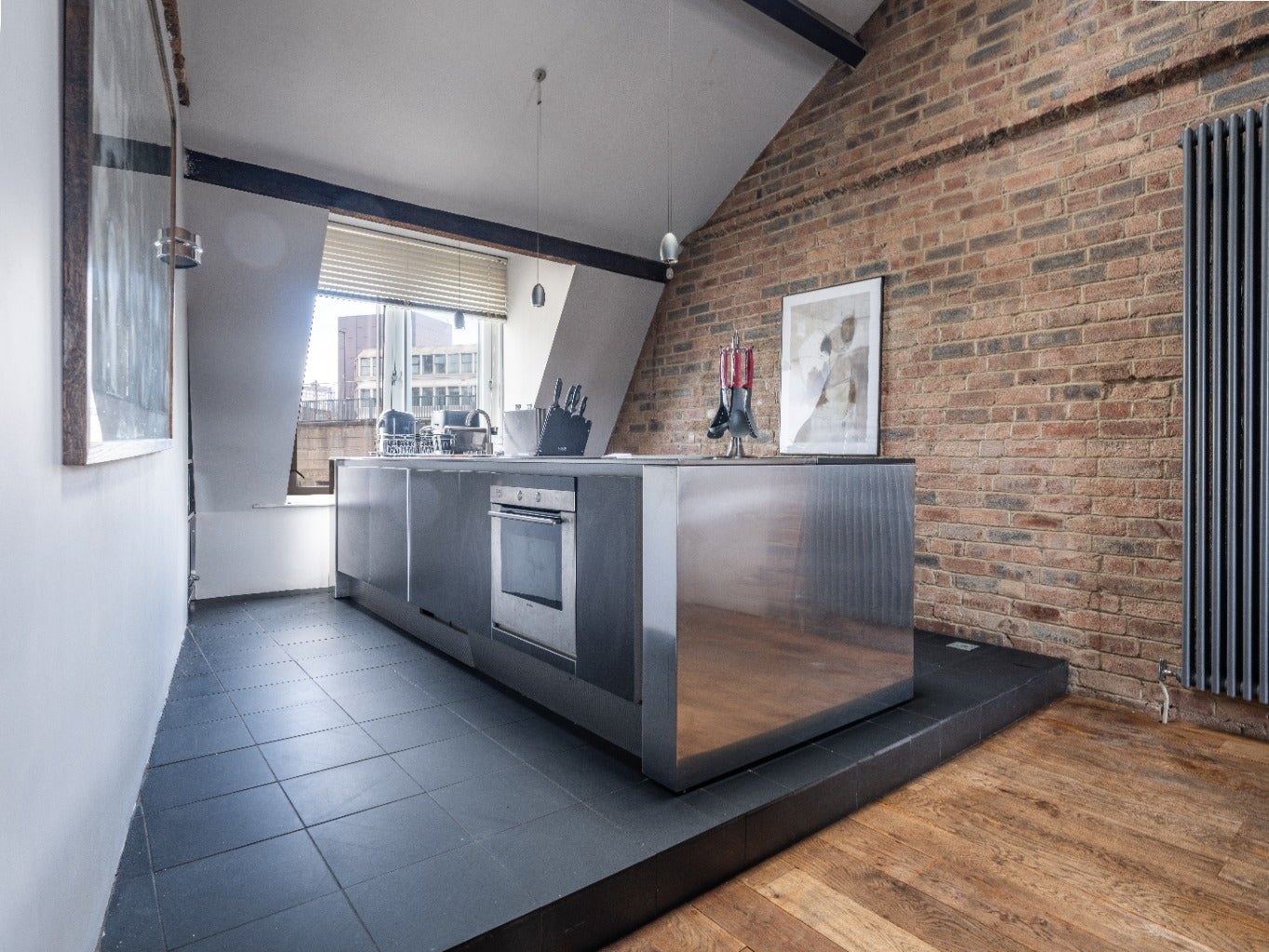 Flat Akenside Hill in Newcastle upon Tyne