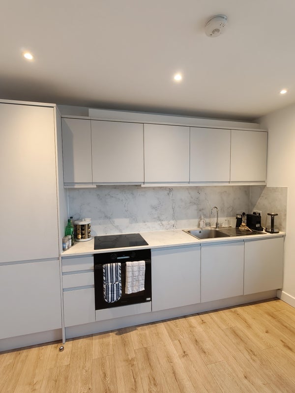 Room Southolm Street in Greater London