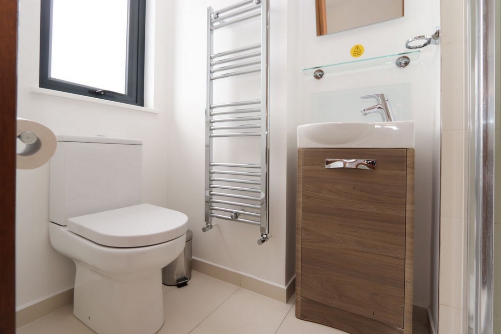 Room Globe Road in Greater London