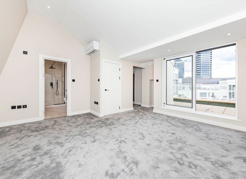 Flat Chelsea Harbour Drive in Greater London