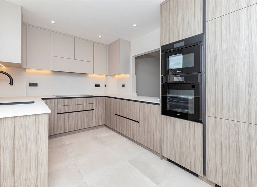 Flat Chelsea Harbour Drive in Greater London