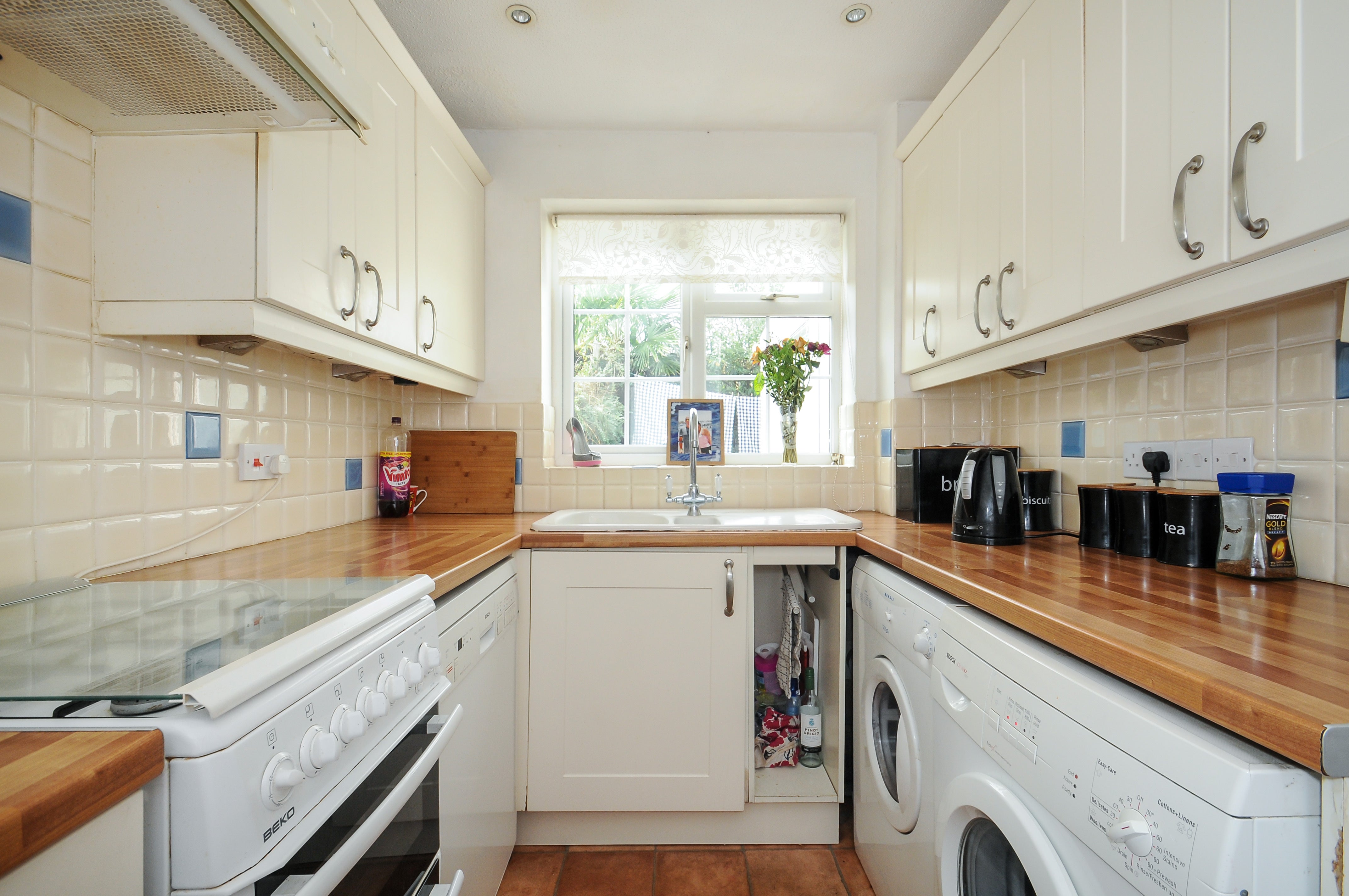 House Samber Close in New Forest