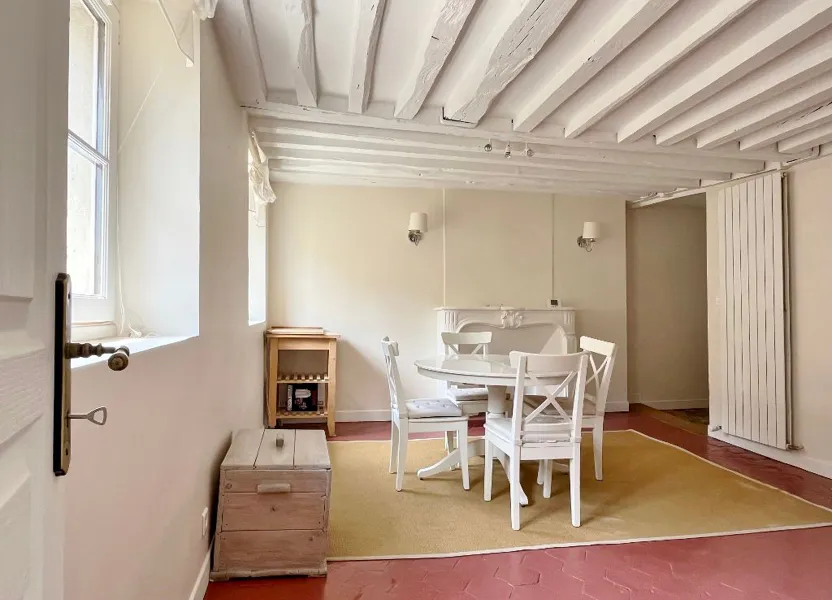 Flat Rue Royale in Versailles