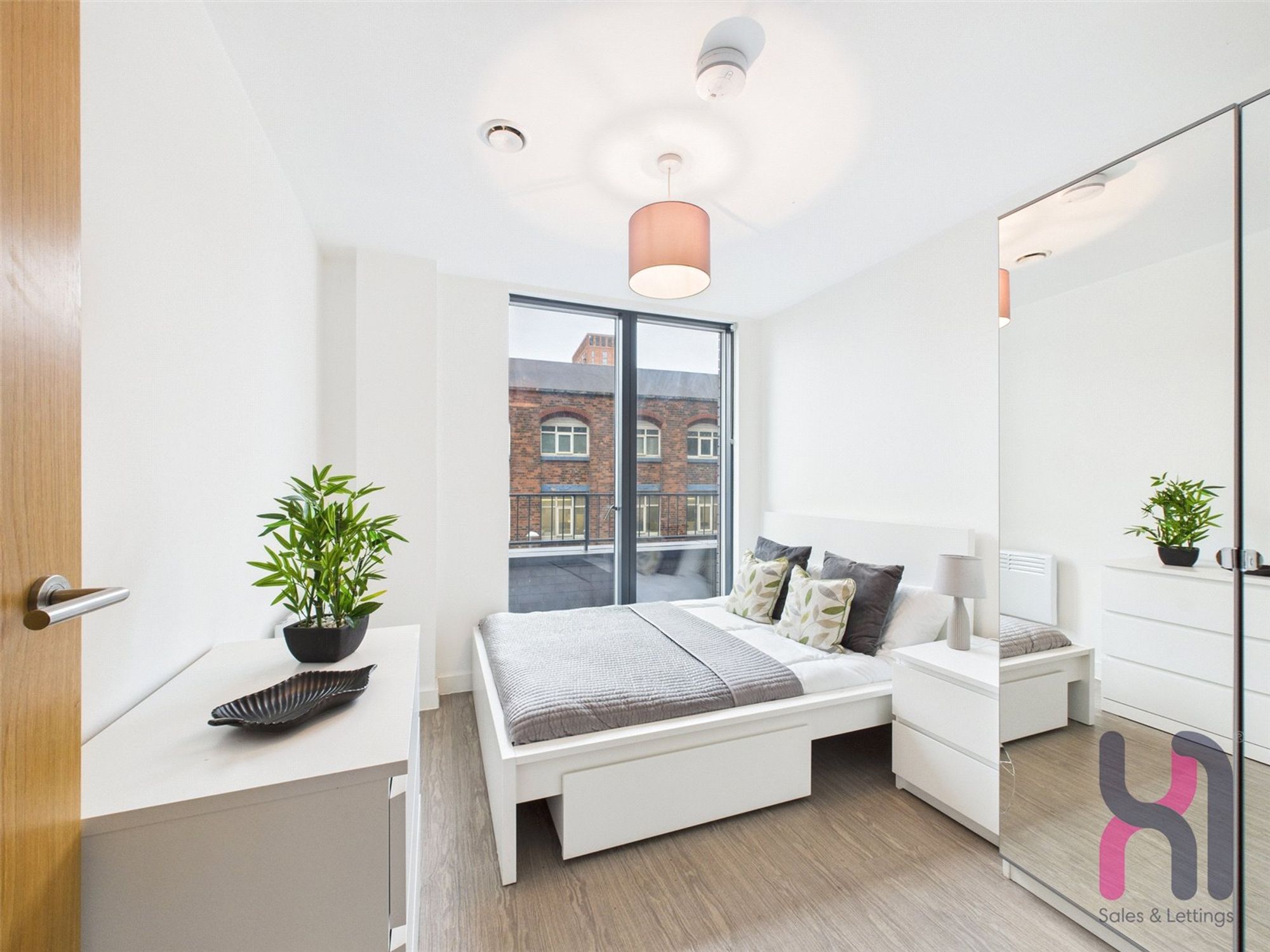 Flat Oldfield Road in Salford
