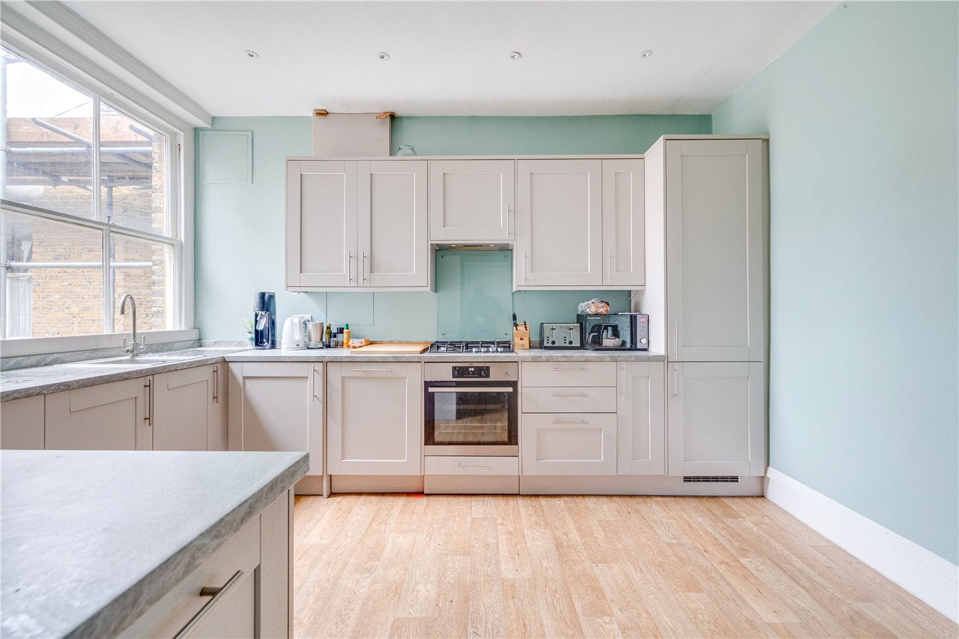 Flat New King's Road in Greater London