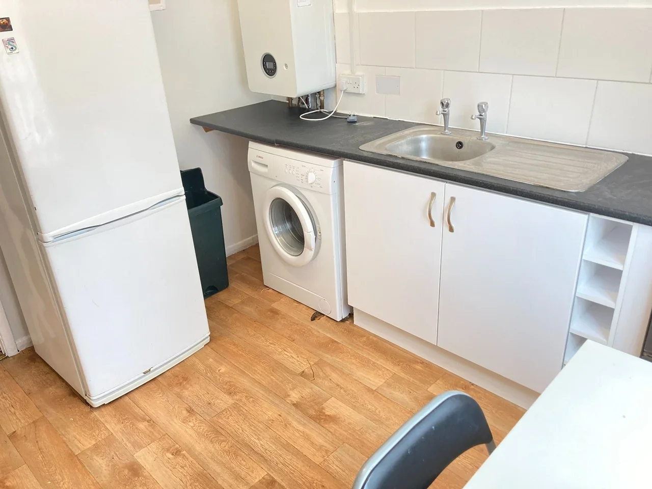 Flat Eccleston Road in Greater London