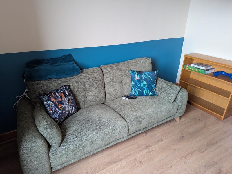 Room Byres Road in Glasgow