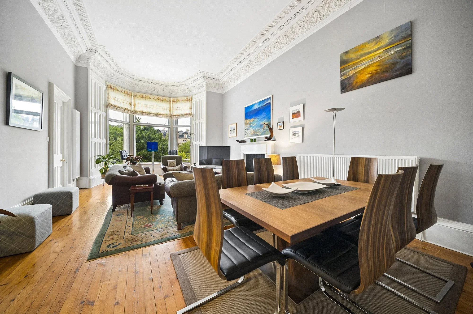 Flat Glencairn Crescent in City of Edinburgh