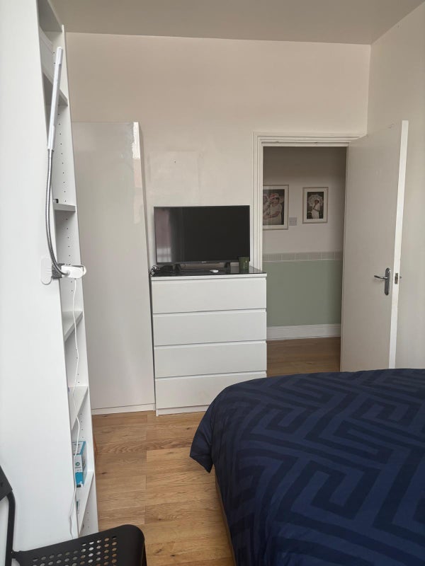 Room Portland Avenue in Greater London