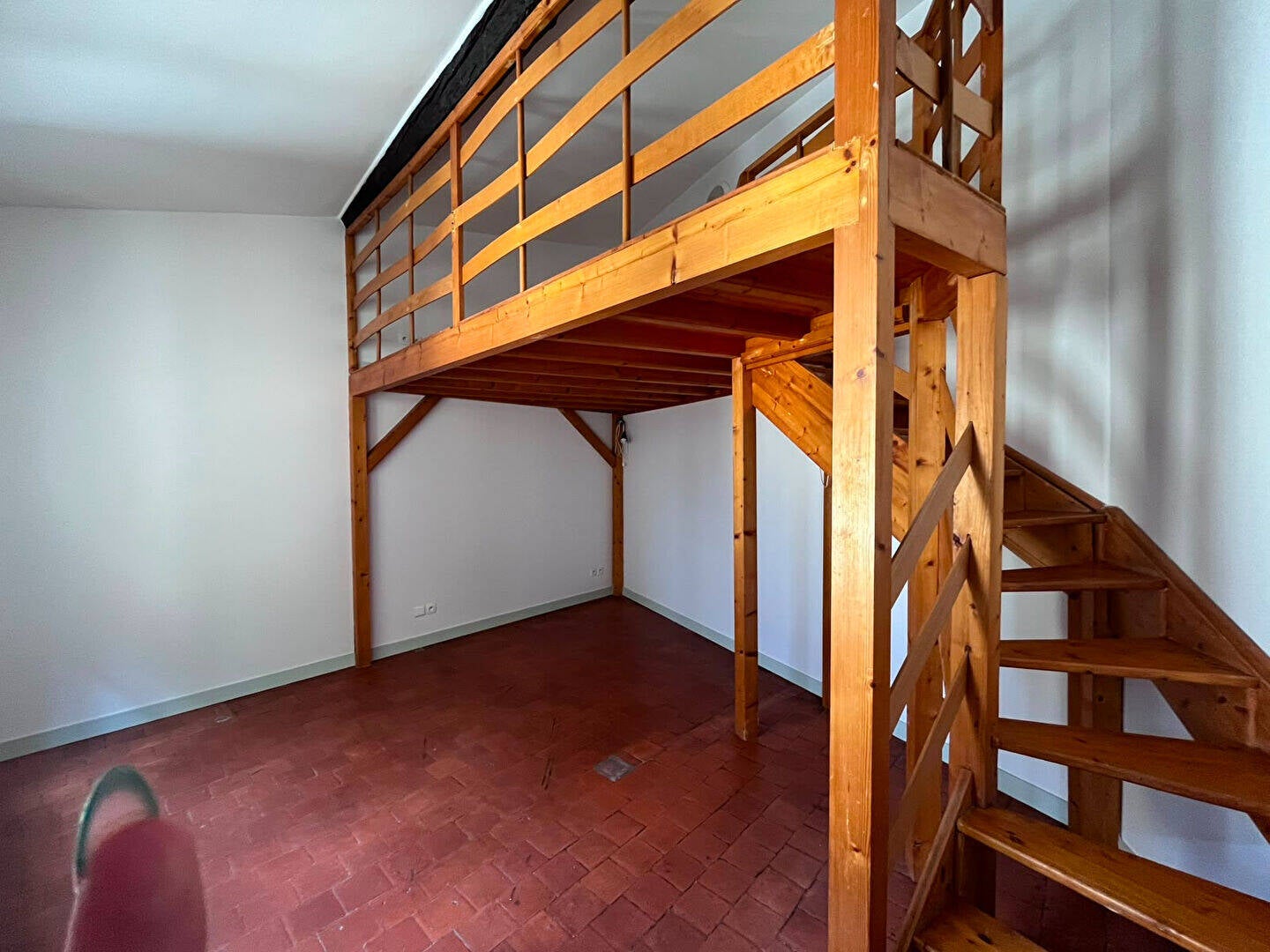 Flat Rue Saint Georges in Lyon