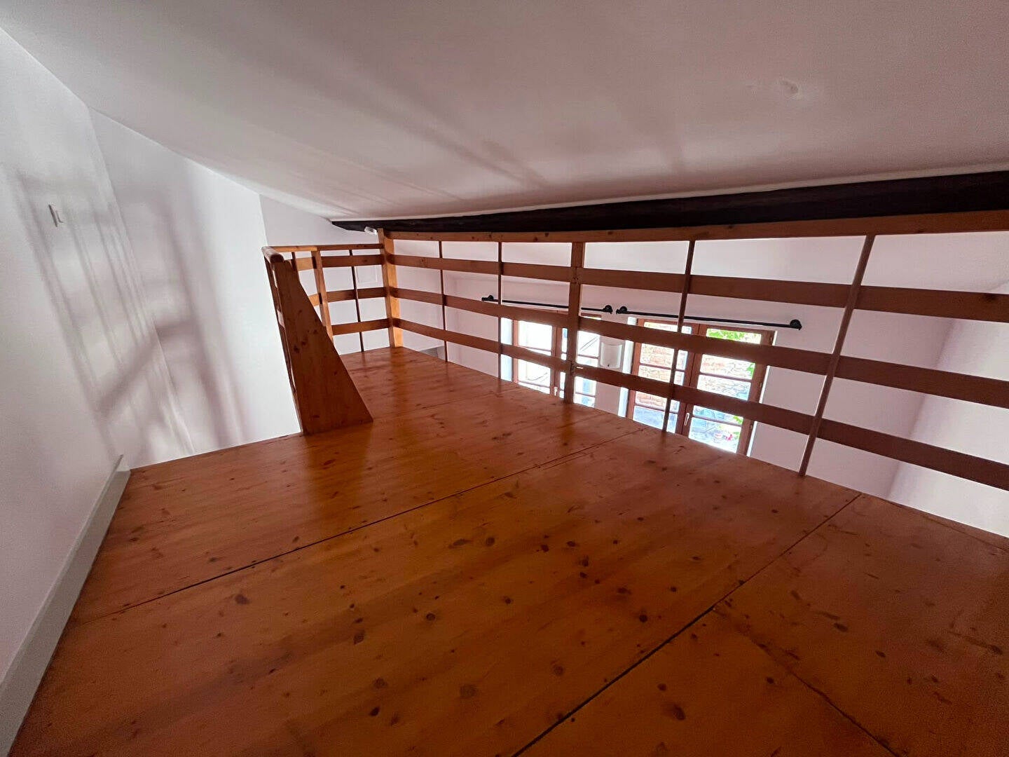 Flat Rue Saint Georges in Lyon