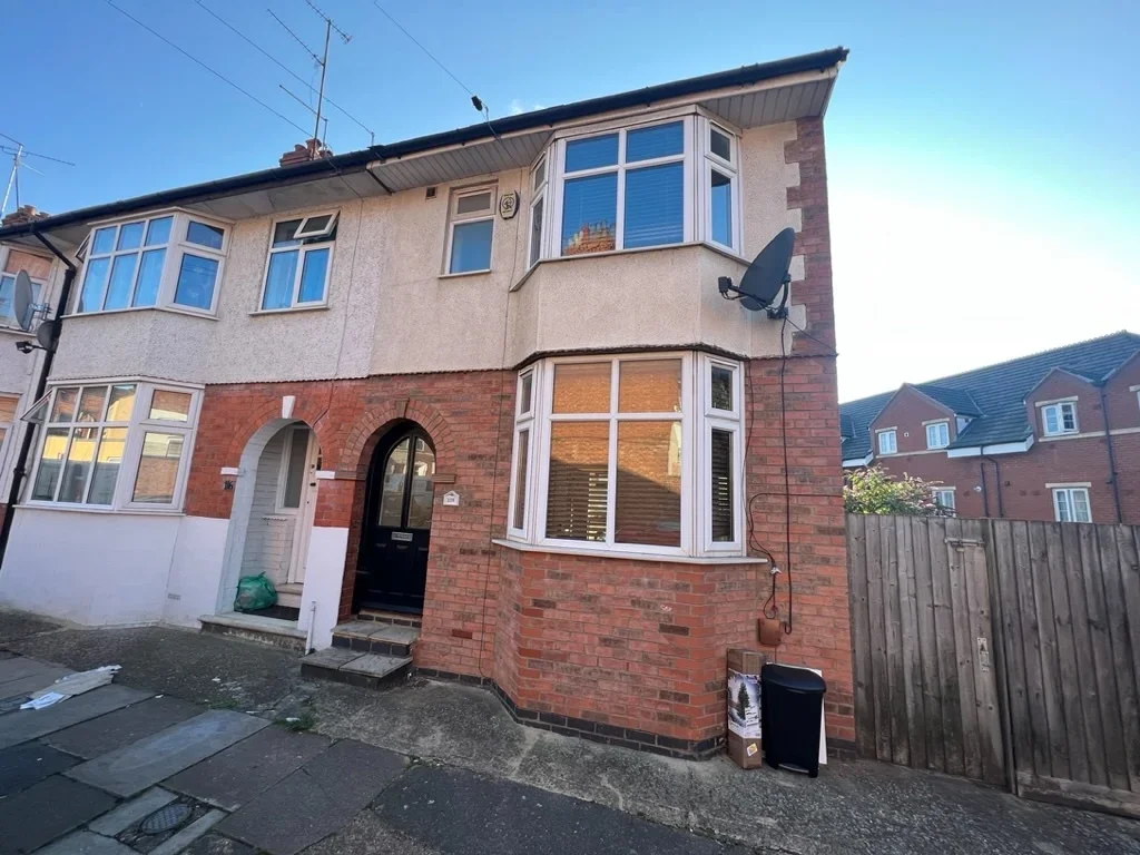 House Semilong Road in Northampton