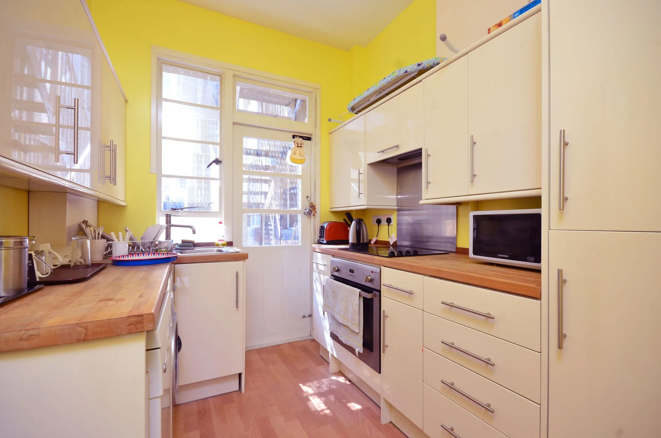 Flat Bayswater Road in City of Westminster