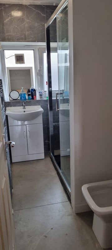 Room Thorogood Gardens in Greater London