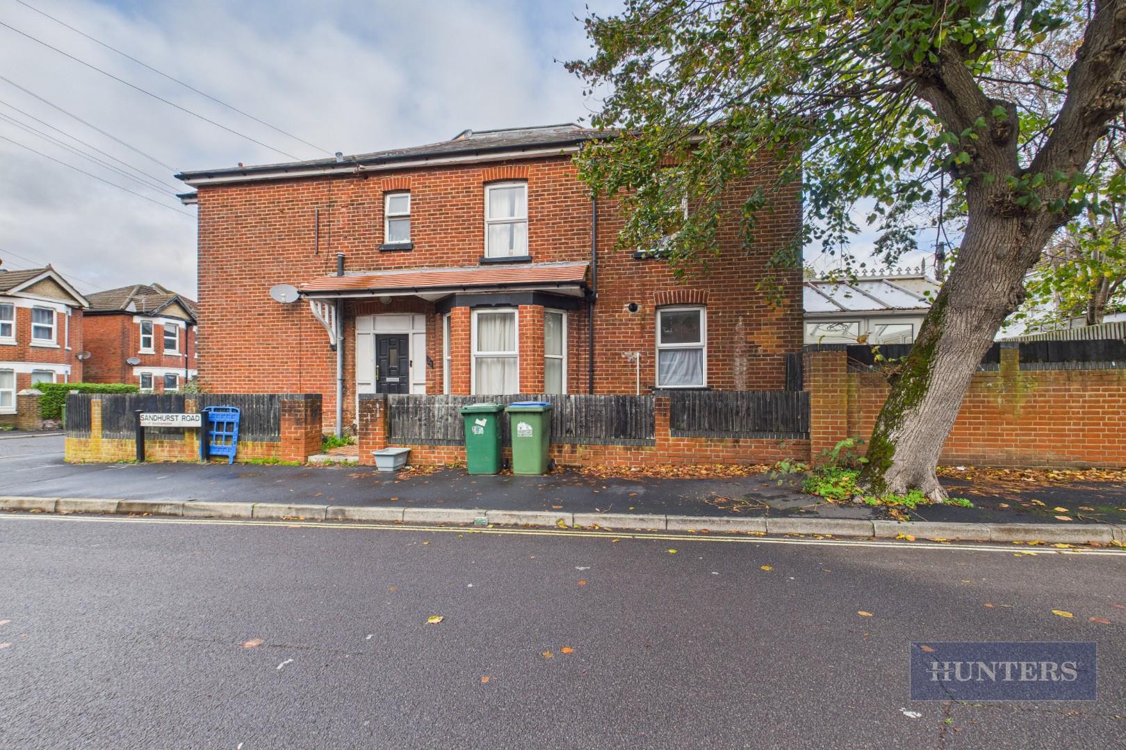 House Newcombe Road in Southampton