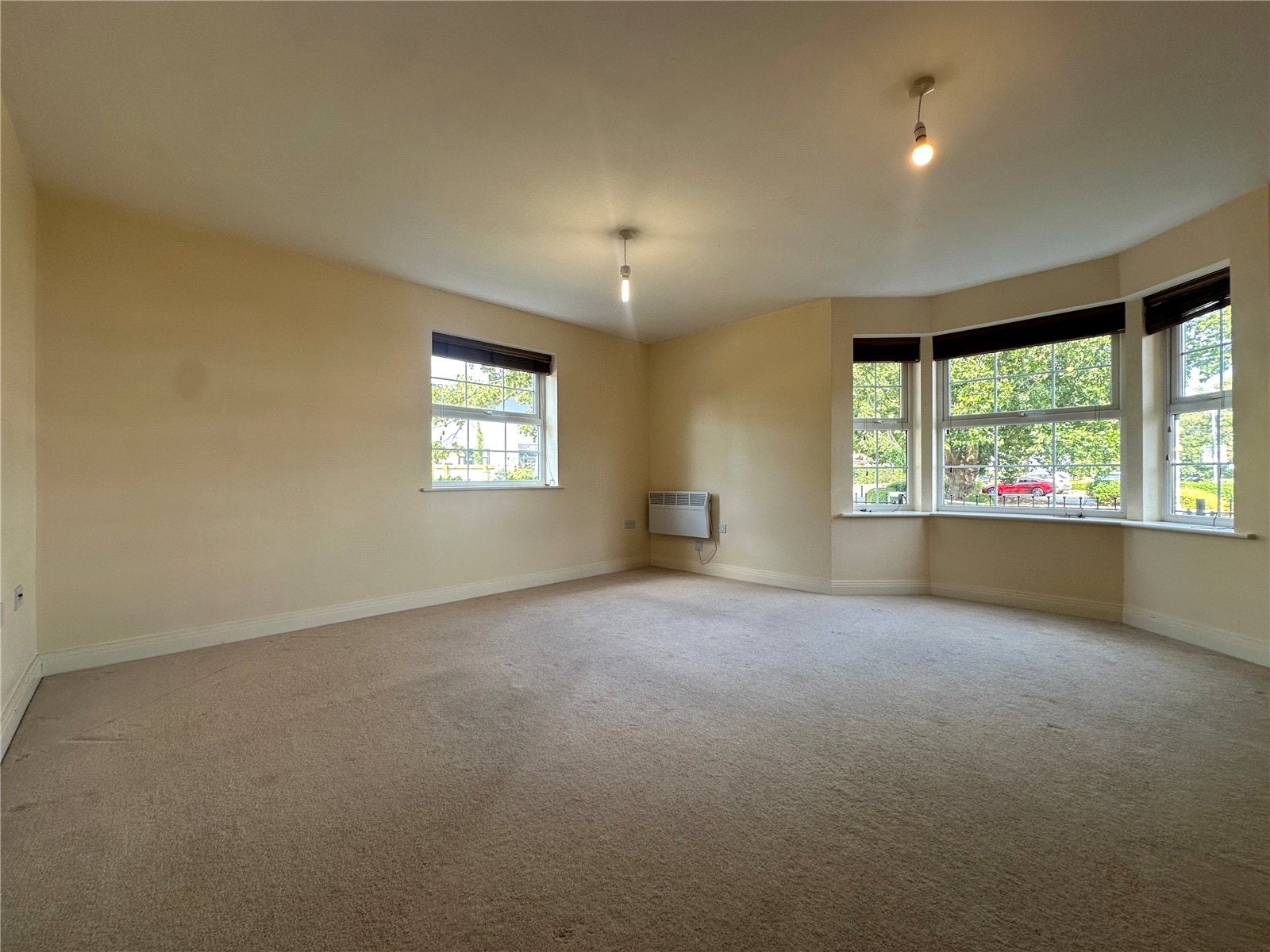 Flat Ashville Way in Wokingham