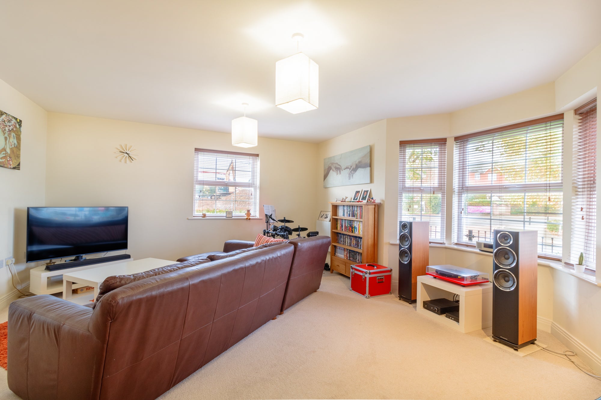 Flat Ashville Way in Wokingham