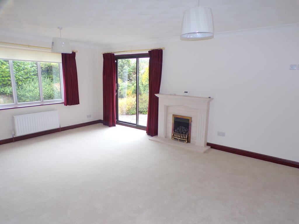 Flat Brancote Mount in Birkenhead