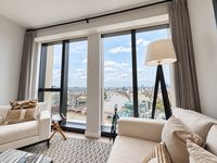 Flat Nine Elms Lane in Greater London
