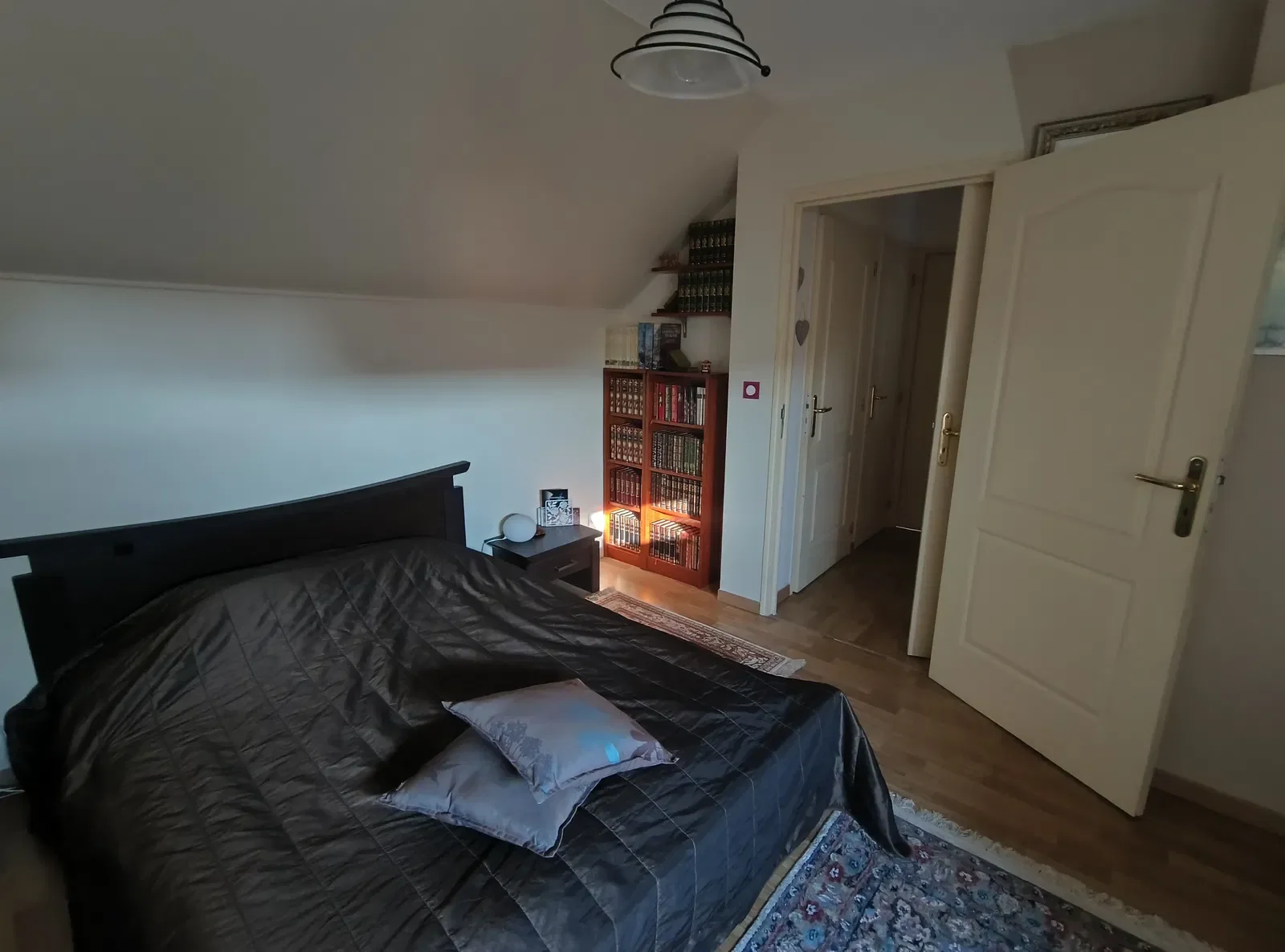 Room Allée Frédéric Mistral in Bétheny