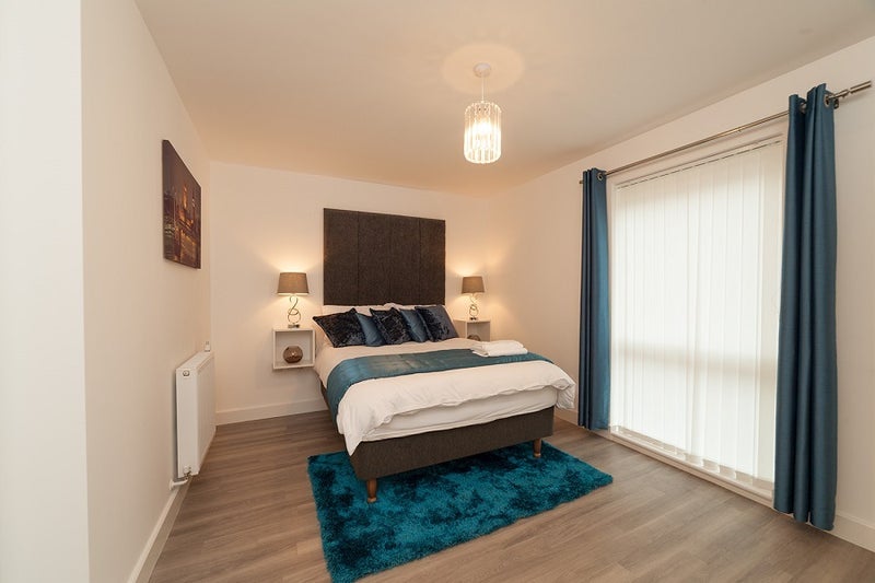 Flat Adenmore Road in Greater London