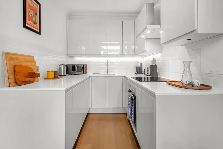 Flat Queen Square in Greater London