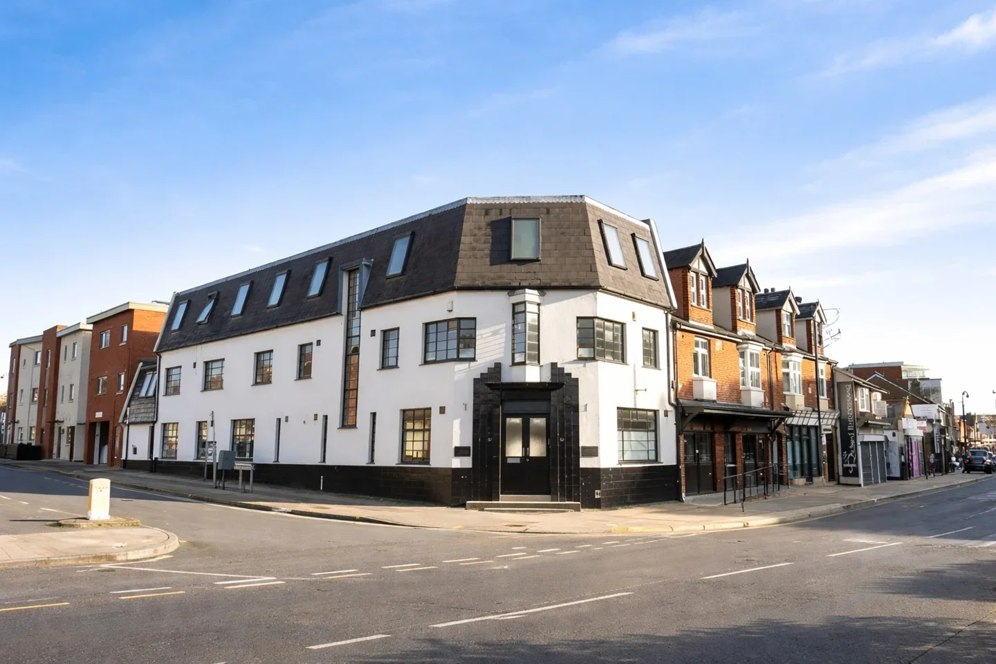 Flat Glebe Road in Chelmsford