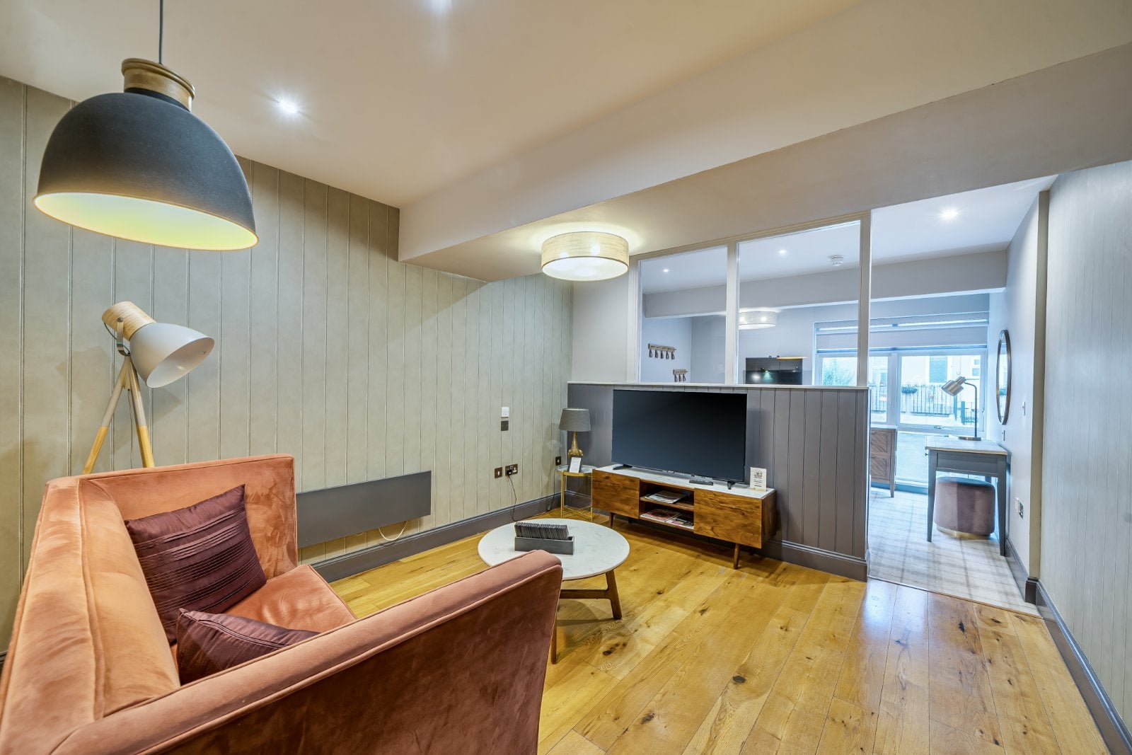 Flat Back Cheltenham Mount in Harrogate