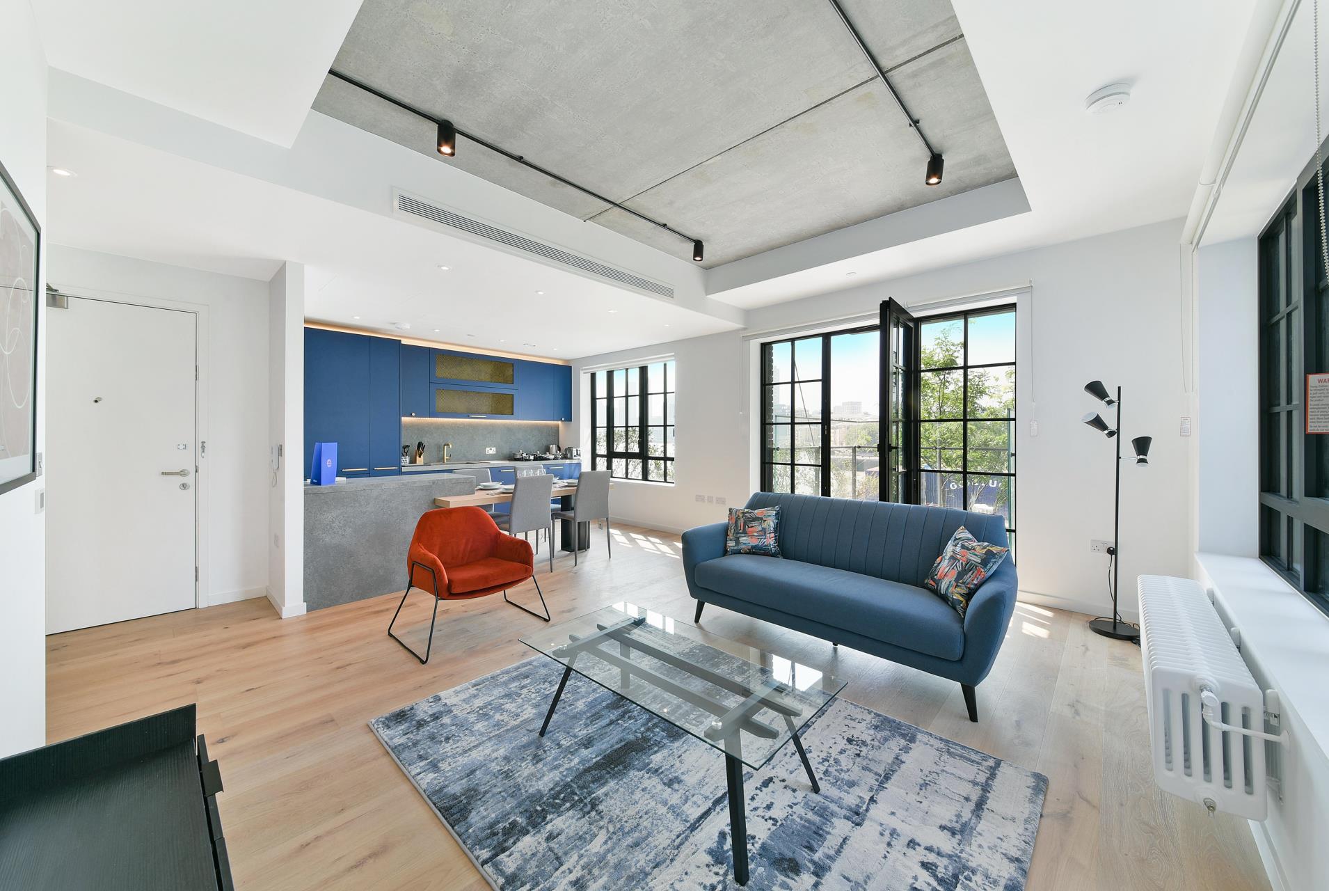 Flat Castle Slip in Greater London