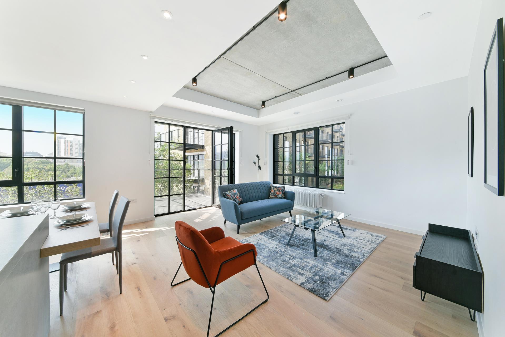 Flat Castle Slip in Greater London