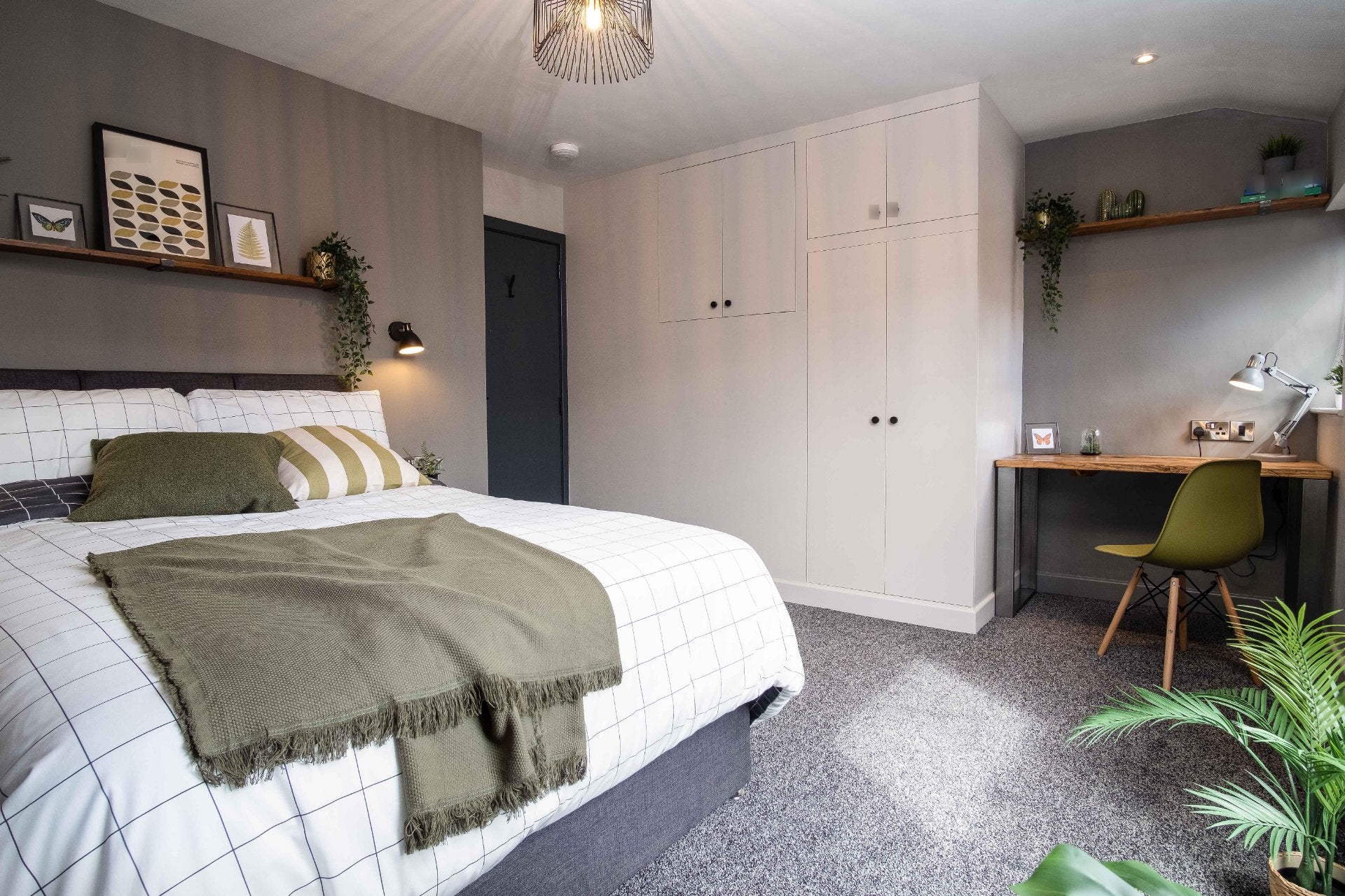 Room Rodney Street in Macclesfield