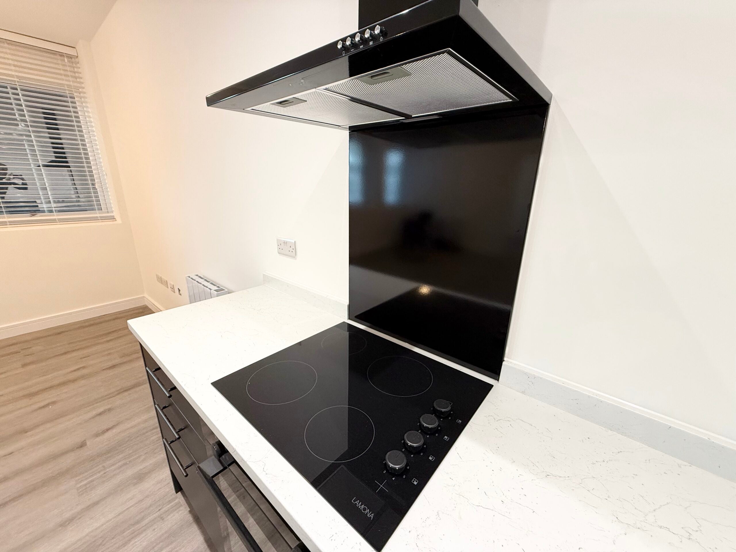 Flat Oundle Road in Peterborough